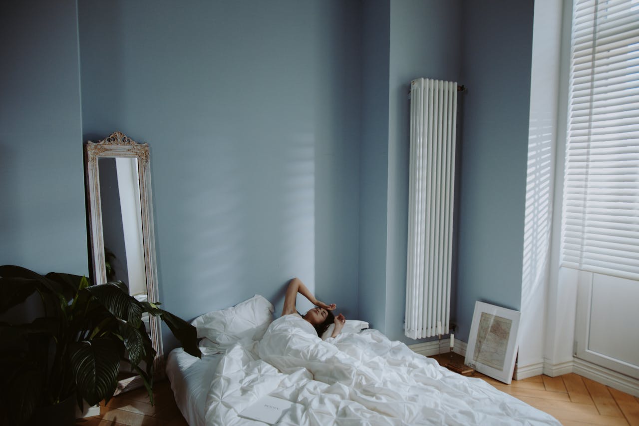 A Bold Interior: Blue Is The New Grey.