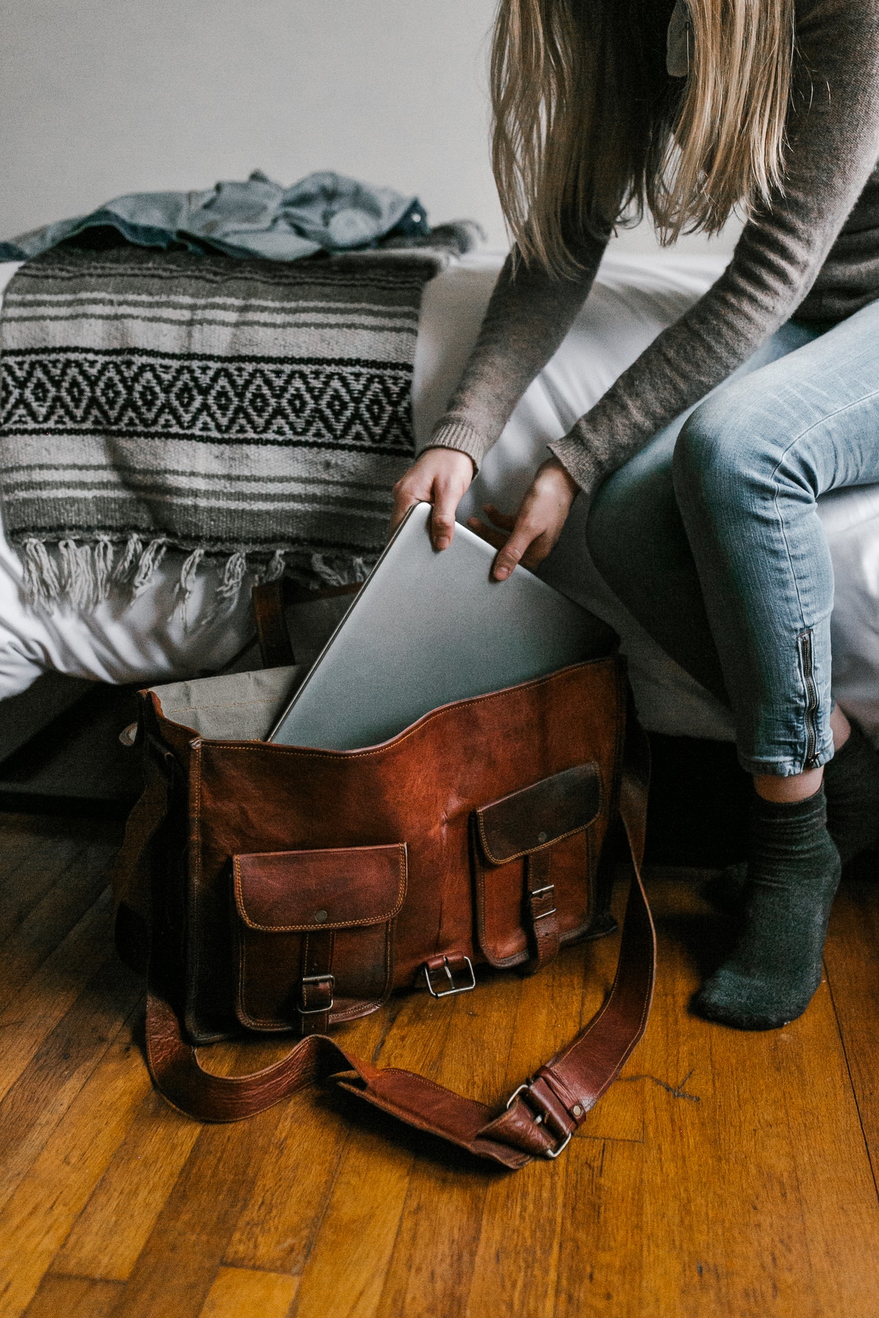Decorating Your Student Accommodation: A Guide For New Students.