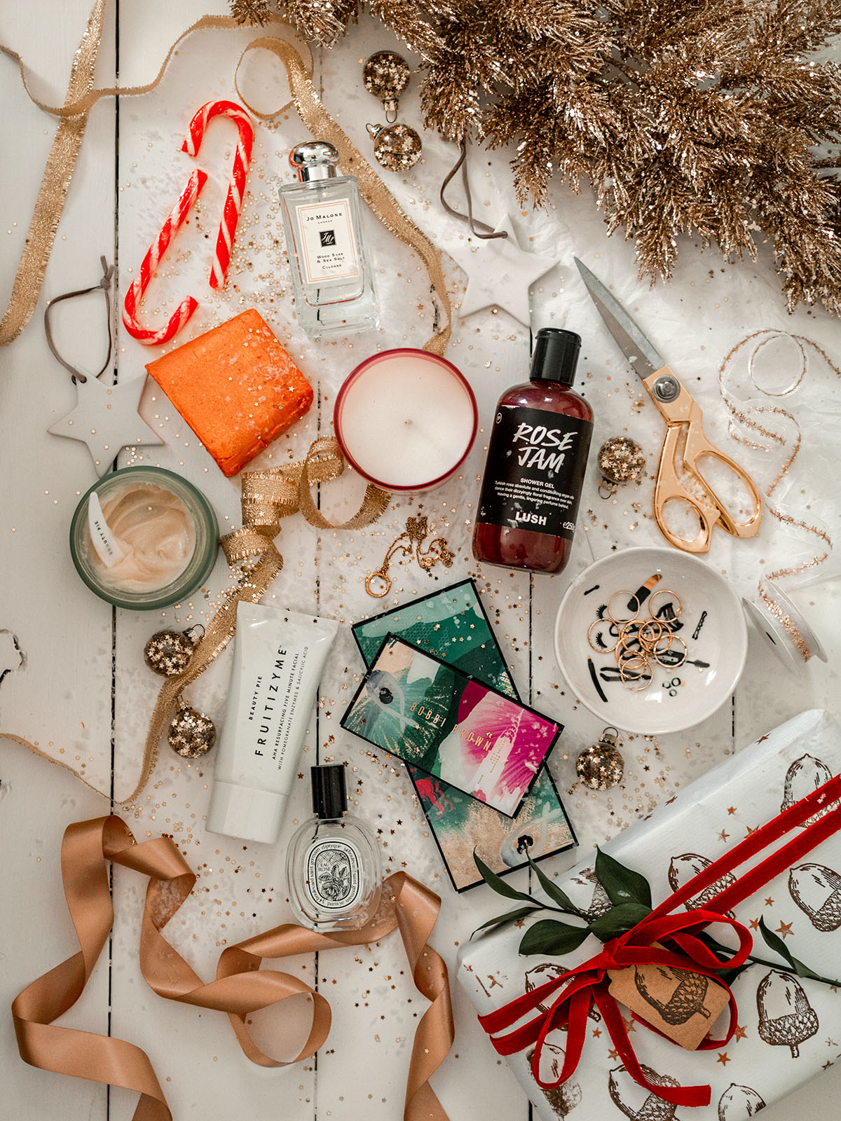 Gift Guide: For Her.