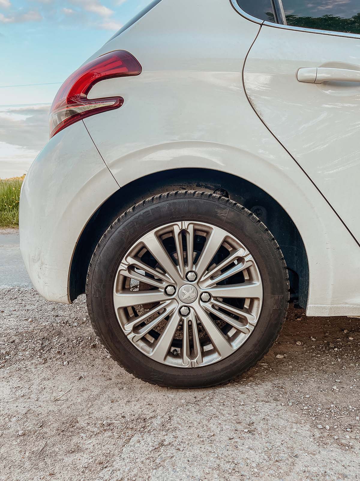 nexen tyre uk tyres car safety family day out vehicle wheels