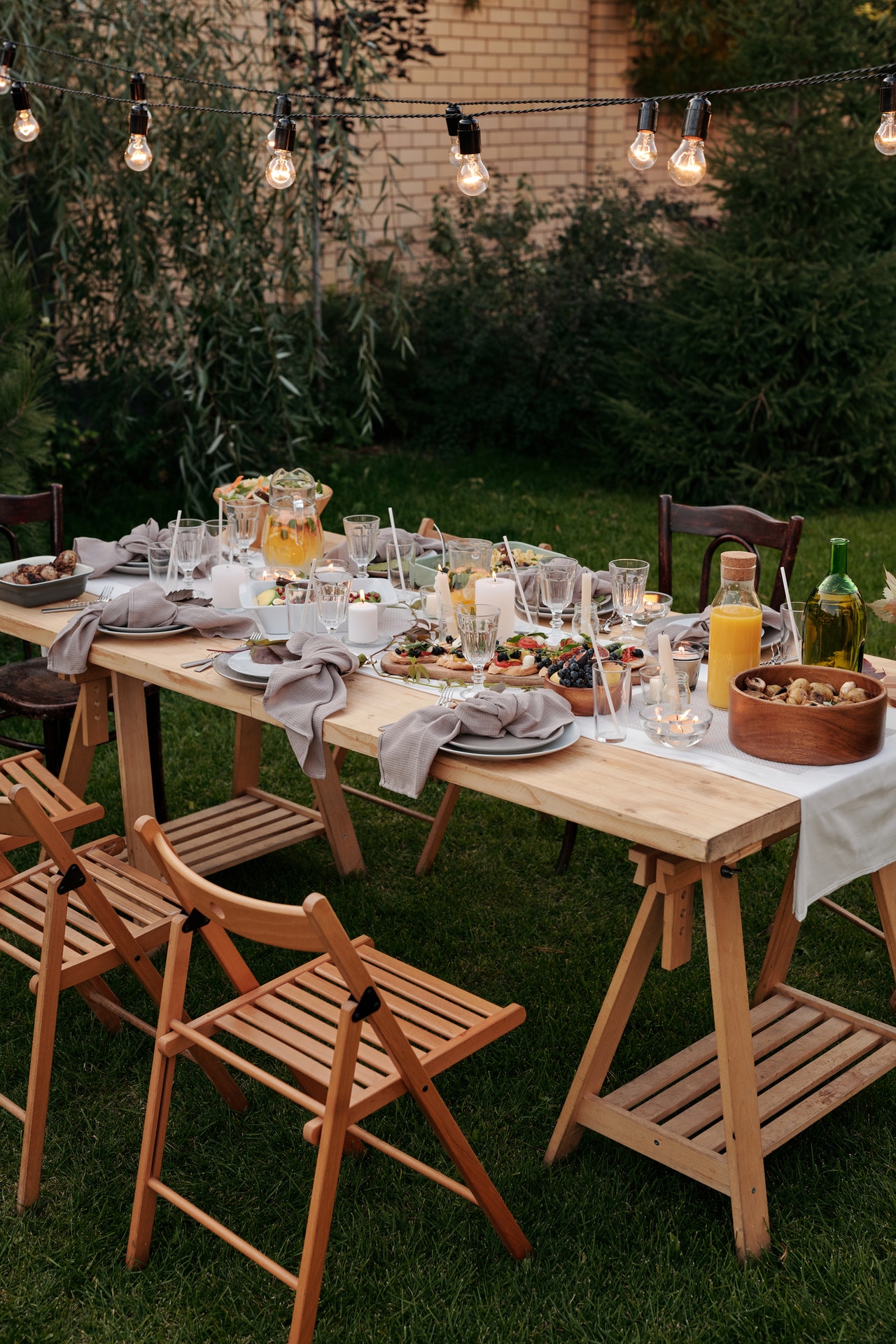 Five Ways To Make Your Garden Cosy This Summer.