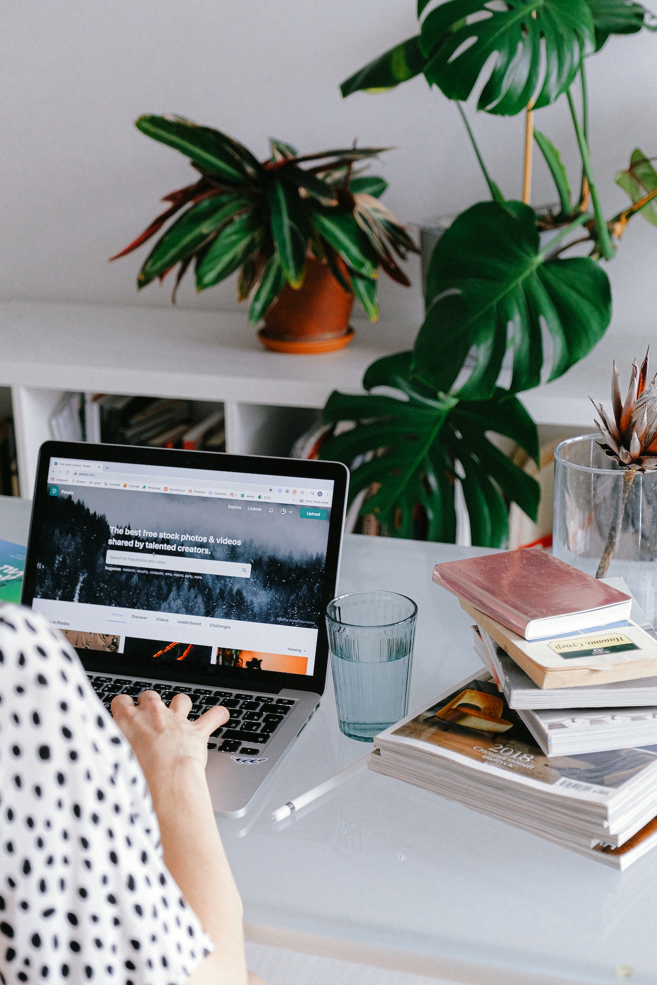 Eco-Friendly Office Cleaning: Tips and Products to Make Your Workplace More Sustainable.