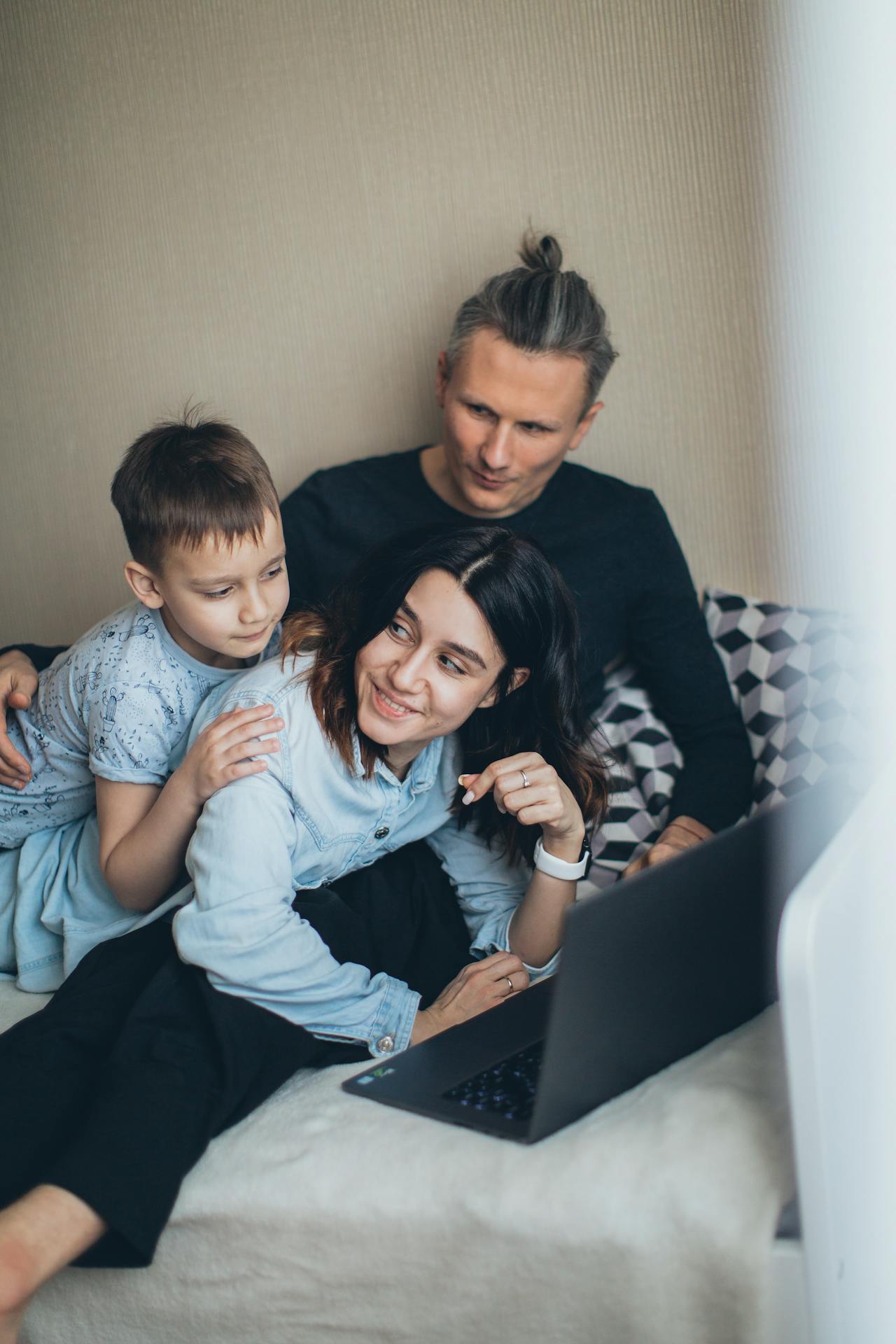 How to Choose the Perfect Film for Family Movie Night.