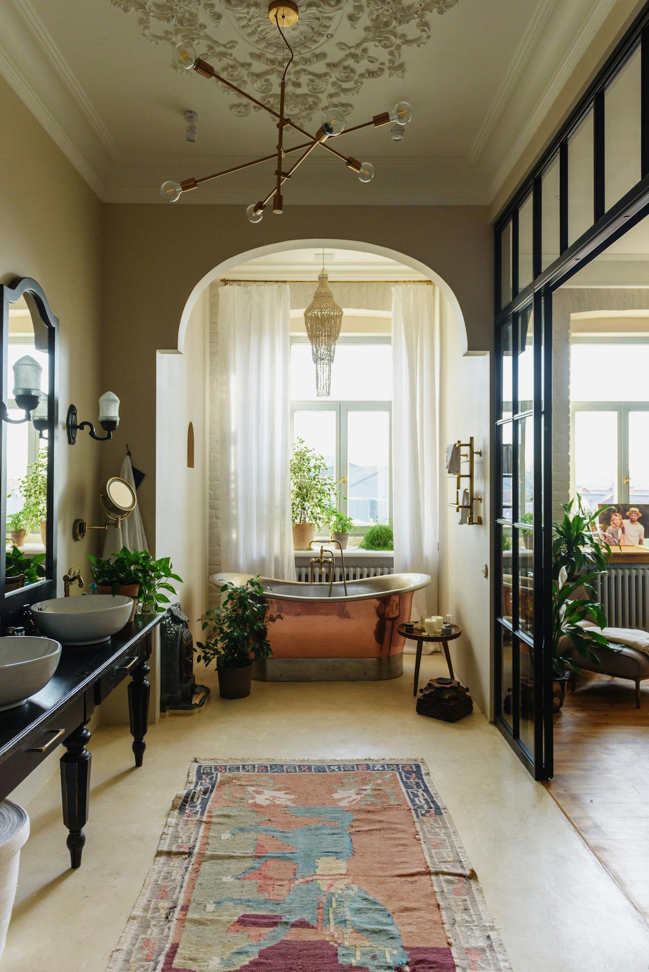 Selecting the Best Sealant for Your Bathroom DIY Projects.