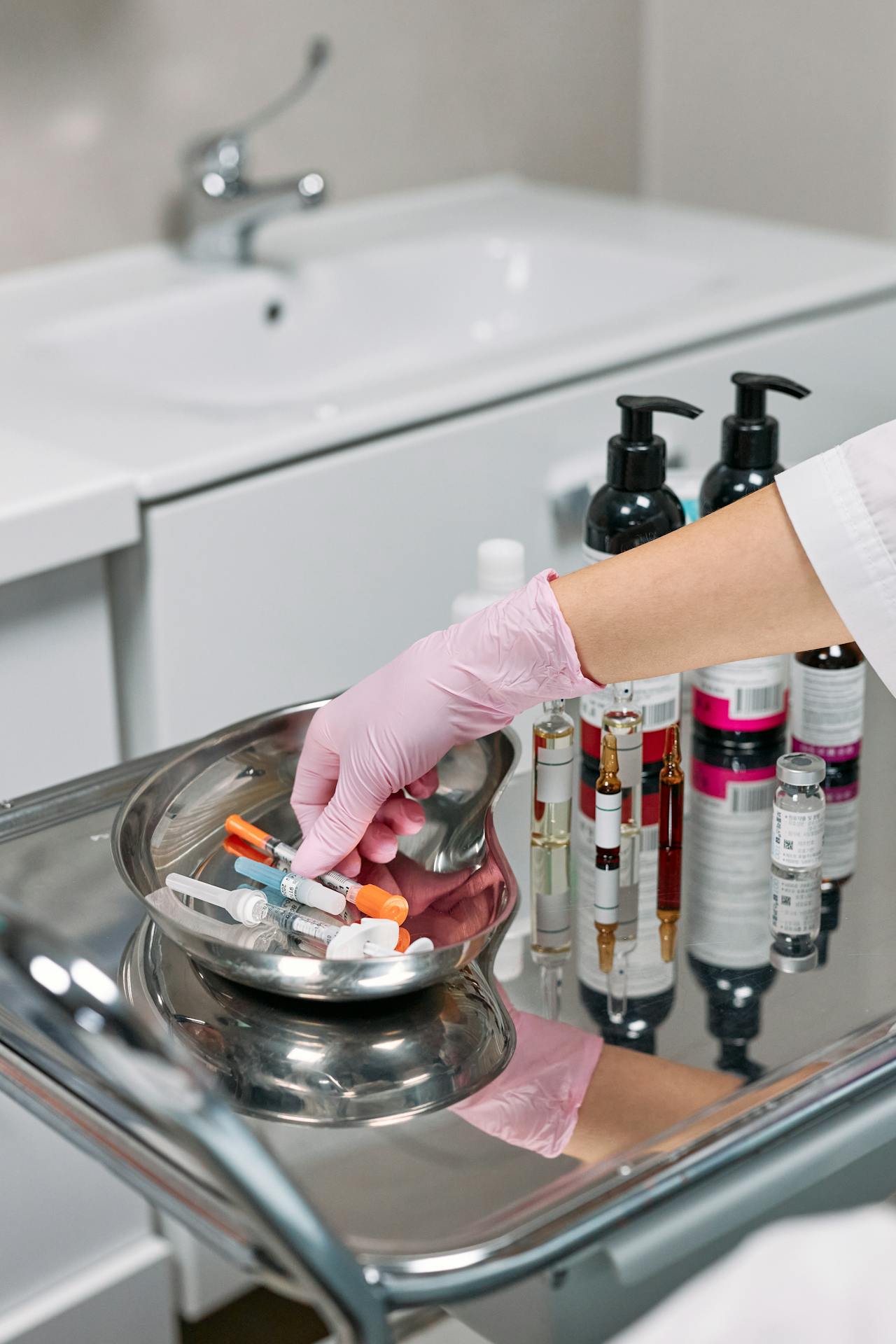 Buy Restylane Today: The Filler That Professionals Rely On For Subtle Enhancements.
